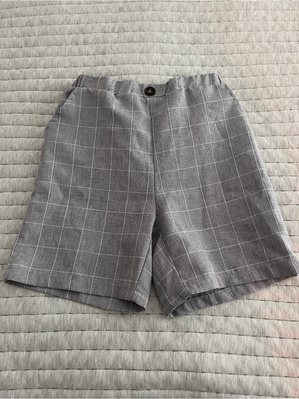 SHEIN Gray Windowpane Tailored Pull-On Shorts